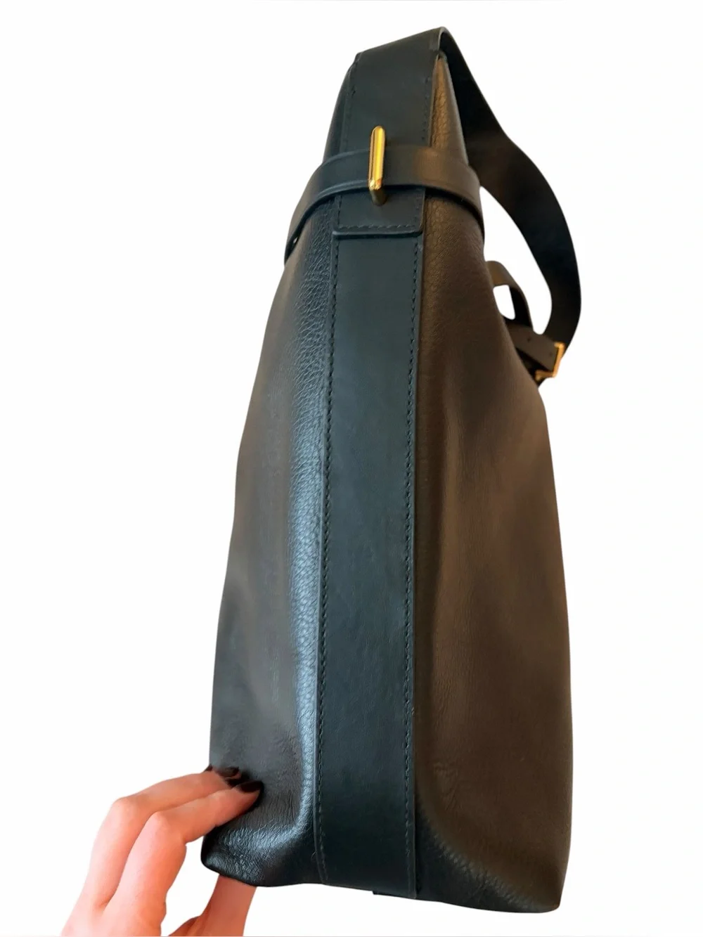 Madewell The Essential Belted Bucket Leather Tote Bag